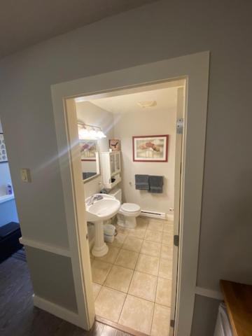 Guest Suites On Benvenuto Brentwood Bay Екстериор снимка